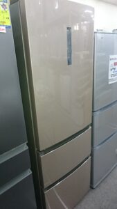 2024.05.21 アクア 3ドア冷蔵庫320L 2017年製 AQR-VT32F お買取りしました。 高く買取るゾウ八幡東店